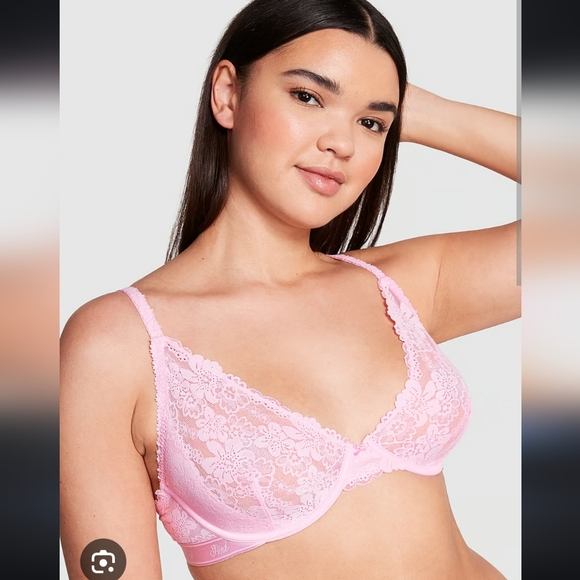 Victoria's Secret PINK unlined plunge bra and thong panty - Picture 2 of 12